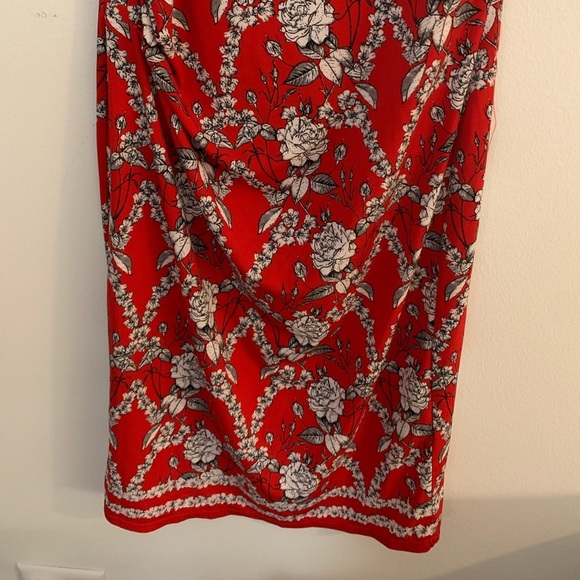 Max Studio Floral Scoop Neck Sleeveless Dress Red Size Small - Picture 3 of 10